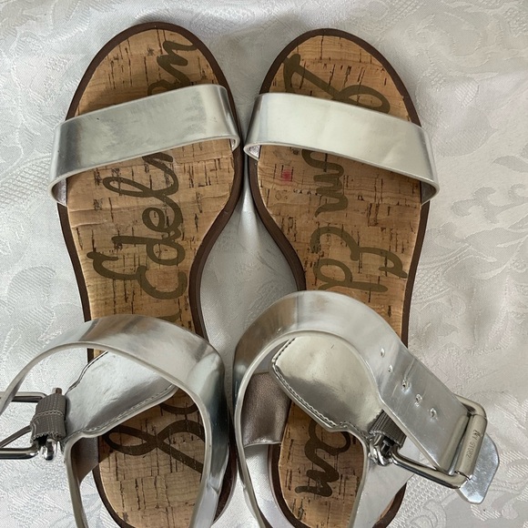 Sam Edelman Silver Two Strap Cork Sole Low Heel Sandals Size 5 - Picture 4 of 5